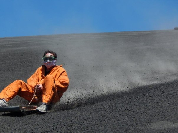 Volcano Boarding2